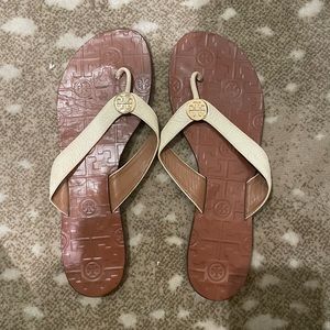 Women's Tory Burch Thora Sandals Size 10 Bleach/gold